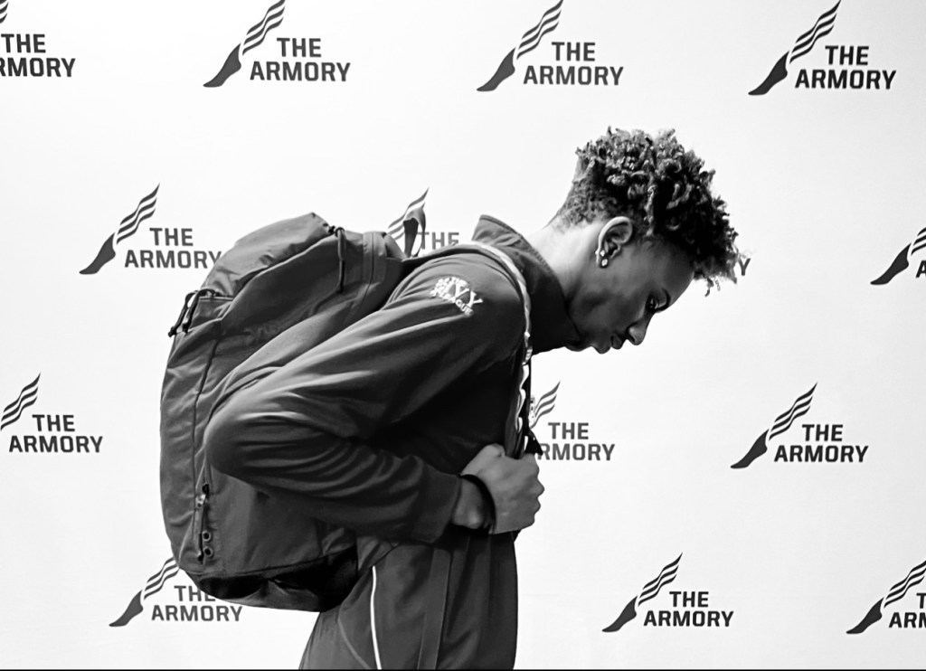 D1 high jumper jumped 7ft for Cornell University, 44 inch&nbsp;vertical!